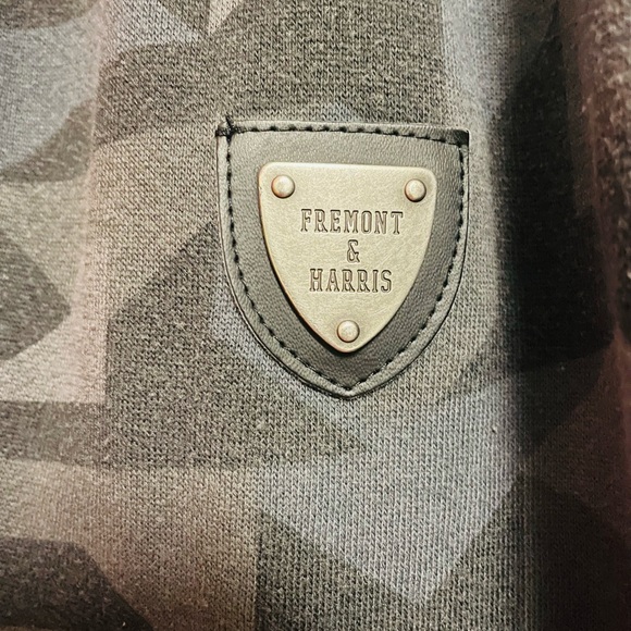 Fremont & Harris sweater $20‼️PRICE DROP‼️ - Picture 5 of 10